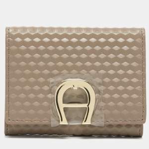 Aigner Beige Leather Pria Trifold Wallet