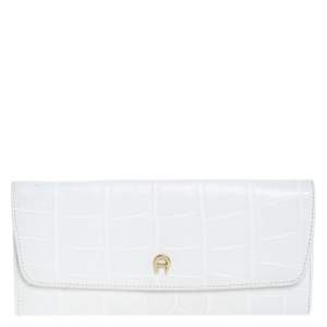 Pre Owned Aigner White Croc Embossed Continental Wallet