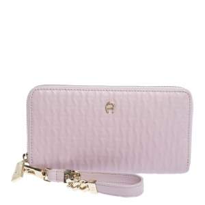 Pre Owned Aigner Light Pink Leather Zip Around Wallet