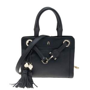 Pre Owned Aigner Black Leather Cavallina Tote