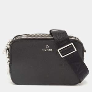 Pre Owned Aigner Black Grained Leather Matteo Crossbody Bag