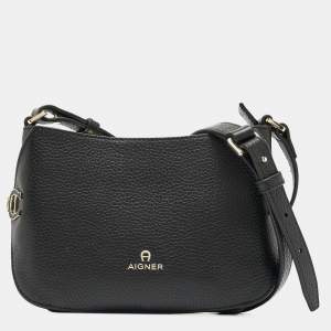 Pre Owned Aigner Black Leather Milano S Shoulder Bag