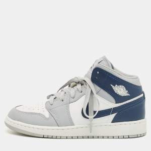 Pre Owned Air Jordan Grey/Navy Blue Leather 1 Mid Wolf Grey Midnight Navy Sneakers Size 38