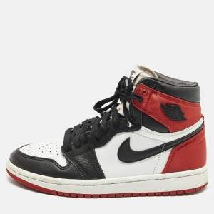 مملوكة مسبقًا Air Jordans Jordan 1 Black Toe Size 37.5 Multicolor Leather and Satin High Top Sneakers