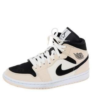 Air Jordan White/Black Nubuck Leather Retro High Top Sneakers Size 40