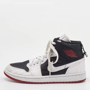 Air Jordans Black/White Air Jordan 1 Mid Sneakers Size 36.5
