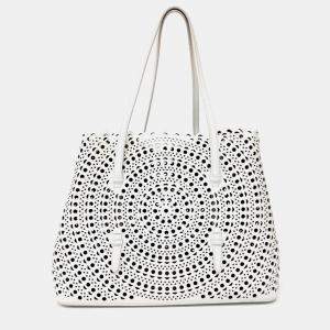 مملوكة مسبقًا Alaïa Laser Cut Mina Bag 32