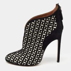 Alaia Black/White Suede Floral Cut Out Ankle Boots Size 37.5