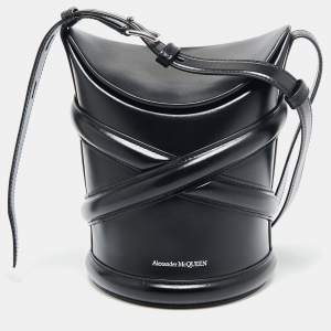 Pre Owned Alexander McQueen Black Leather Small The Curve Crossbody Bag