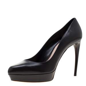 Pre Owned Alexander McQueen Black Leather Horn Heel Platform Pumps Size 40
