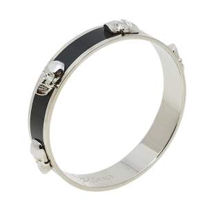 Pre Owned Alexander McQueen 3D Skull Black Enamel Silver Tone Bangle Bracelet