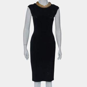 فستان أليكساندر ماكوين مزين رقبة مزخرفة بلا حمالات تريكو أسود مقاس وسط (ميديوم)