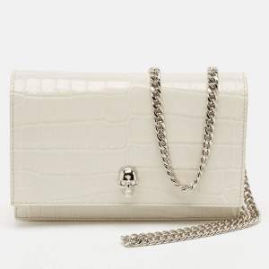 Pre Owned Alexander McQueen White Croc Embossed Leather Small Skull Shoulder Bag