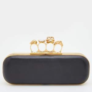 Pre Owned Alexander McQueen Black Leather Skull Knuckle Box Clutch