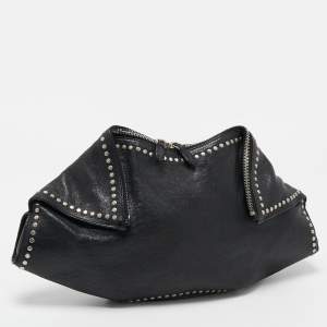 Pre Owned Alexander McQueen Black Leather Medium Studded De Manta Clutch