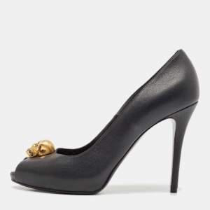 Alexander McQueen Black Leather Crystal Embellished Skull Peep-Toe Pumps Size 38.5