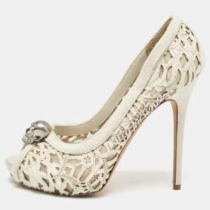 Alexander McQueen White Leather and Calf Hair Skull Embellished Peep Toe Pumps Size 40