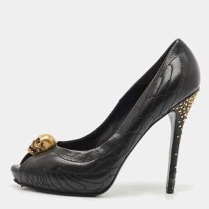 Pre Owned Alexander McQueen Black Leather Crystal Embellished Skull Detail Peep Toe Platform Pumps Size 41