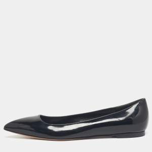 مملوكة مسبقًا Alexander McQueen Black Patent Leather Pointed Toe Ballet Flats Size 38