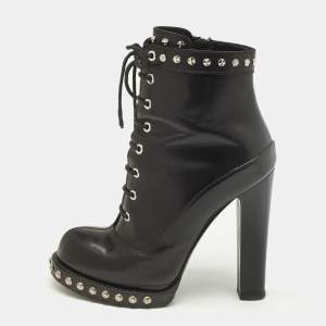 Pre Owned حذاء بوت للكاحل ألكسندر ماكوين جلد أسود مقاس 36