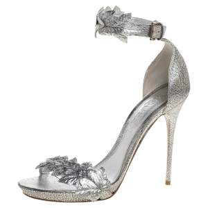 Pre Owned Alexander McQueen Metallic Silver Textured Leather Ivy Leaf Embellished Open Toe Sandals Size 39.5