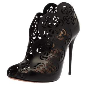 Pre Owned Alexander McQueen Black Floral Laser Cut Leather Peep Toe Booties Size 39