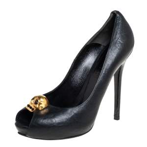 Pre Owned Alexander McQueen Black Leather Crystal Embellished Skull Detail Peep Toe Platform Pumps Size 40