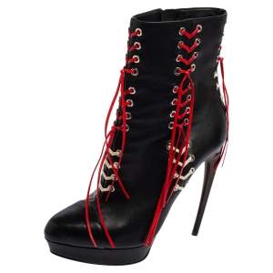 Pre Owned Alexander McQueen Black/Red Leather Lace Up Horn Heel Ankle Boots Size 37