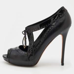 Pre Owned Alexander McQueen Black Leather Brogue Trim Cut Out Platform Peep Toe Pumps Size 41