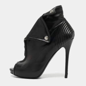 Alexander McQueen Black Leather Faithful Skull Peep Toe Ankle Boots Size 38.5