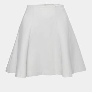 مملوكة مسبقًا Alice + Olivia Employed White Jersey Flared Mini Skirt S