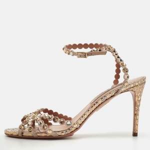 Pre Owned صندل أكوازورا تيكيلا مرصع بالكريستال بحزام عند الكاحل سويدي بيج مقاس 38.5