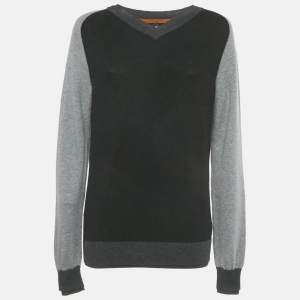 Pre Owned Armani Jeans Monochrome Wool V-Neck Sweater M