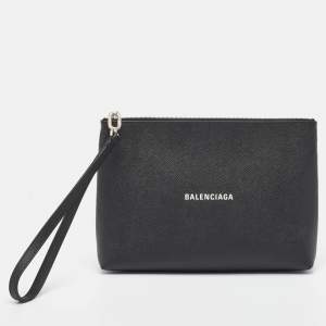 مملوكة مسبقًا Balenciaga Black Leather Logo Wristlet Pouch