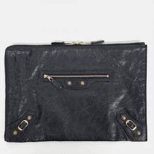 مملوكة مسبقًا Balenciaga Black Leather New Giant Clutch