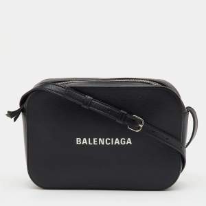 Pre Owned Balenciaga Black Leather Small Everyday Camera Crossbody Bag