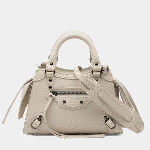 مملوكة مسبقًا حقيبة باينسياغا نيو كلاسيك سيتشيل جلد عجل أبيض منقوش بيثون ميني