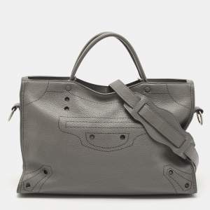 مملوكة مسبقًا Balenciaga Grey Leather Black Out City Bag