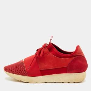 مملوكة مسبقًا Balenciaga Race Runner Size 40 Red Leather, Mesh and Neoprene Low Top Sneakers