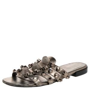 Pre Owned Balenciaga Gris Leather Arena Studded Flat Sandals Size 36