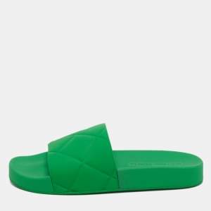 Pre Owned Bottega Veneta Green Rubber Pool Slide Size 40
