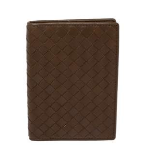 Pre Owned Bottega Veneta Brown Intrecciato Leather Passport Holder 