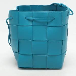 Pre Owned Bottega Veneta Blue Leather Small Cassette Bucket Bag