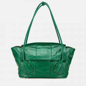 Bottega Veneta Green Medium Calfskin Maxi Intrecciato Arco Slouch Tote