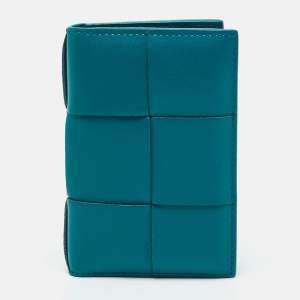 Pre Owned Bottega Veneta Green Leather Cassette Bifold Card Holder