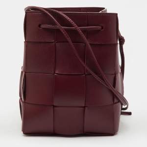 Pre Owned Bottega Veneta Red Leather Small Cassette Bucket Bag