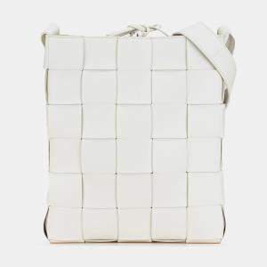 Pre Owned Bottega Veneta White Nappa Intrecciato Cassette Messenger