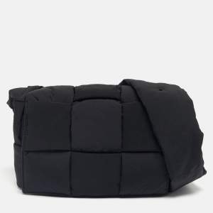 Pre Owned Bottega Veneta Black Intreccio Nylon Medium Cassette Shoulder Bag