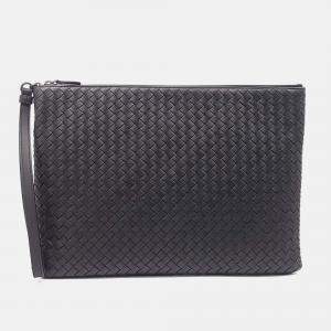 Pre Owned Bottega Veneta Black Leather mesh clutch