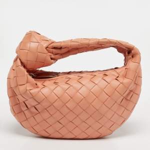 مملوكة مسبقًا Bottega Veneta Jodie Knot Mini Peach Pink Intrecciato Leather Hobo
